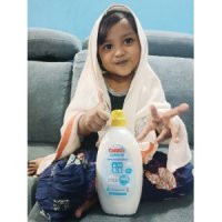 Carrie Junior pH 5.5 Hair and Body memang wangi Dan lembutkan ku
