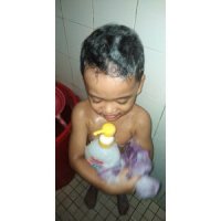 CARRIE JUNIOR PH5. 5 HAIR AND BODY WASH
