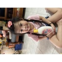 Carrie Junior baby pink body wash